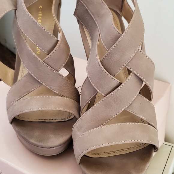 Wedges - Picture 2 of 2